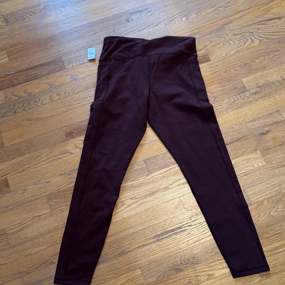 Gap Women’s Burgundy Leggings - Picture 4 of 4